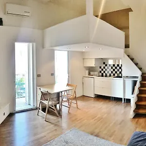 https://tramonti-romani.it-romehotels.com
